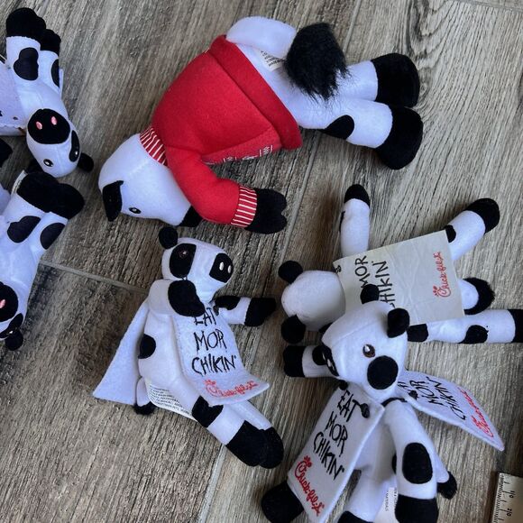 Chick-fil-A EAT MORE CHIKIN Cow Plush Lot of 10 Assorted Plush Christmas - Picture 8 of 10